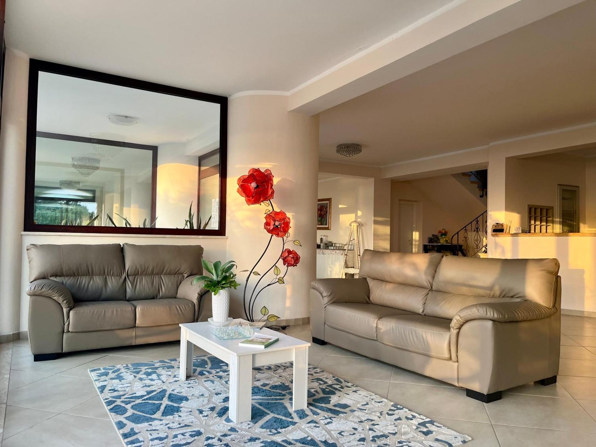 فندق Residenza Domus Aurea Tropea- Vista Mare سانتا دومينيكا المظهر الخارجي الصورة